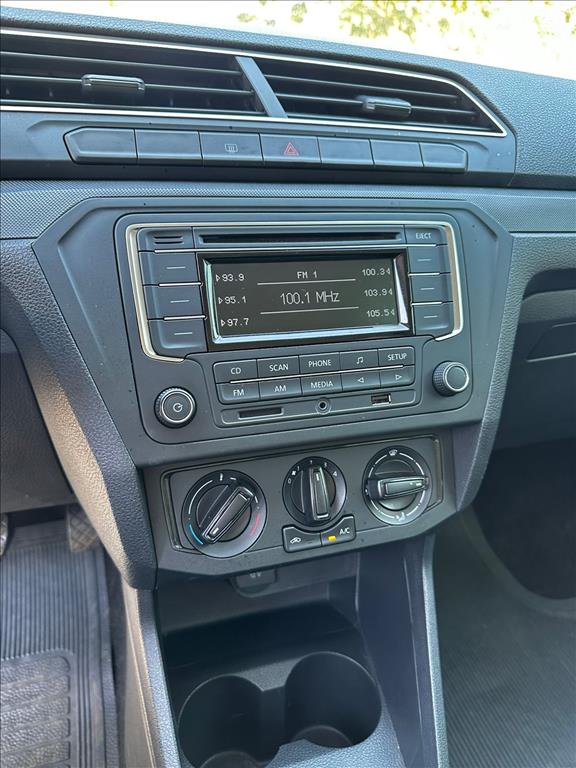 VOYAGE 1.0 12V MPI TOTALFLEX 4P MANUAL