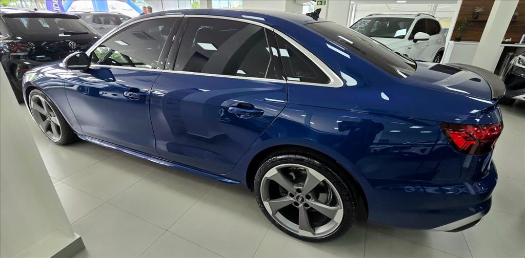 A4 2.0 TFSI MHEV S LINE QUATTRO S TRONIC7