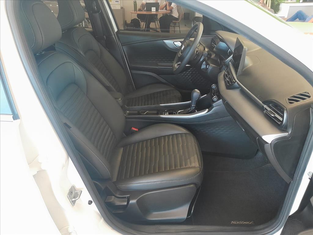 FASTBACK 1.0 TURBO 200 FLEX IMPETUS CVT12