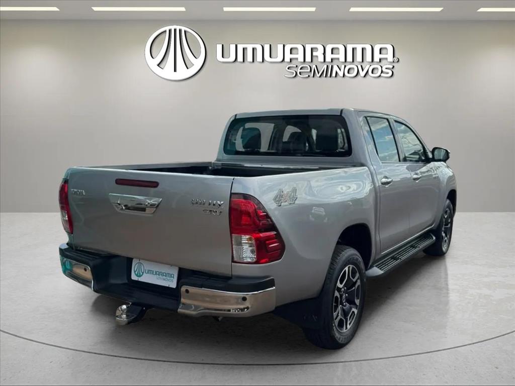 HILUX 2.8 D-4D TURBO DIESEL CD SRV 4X4 AUTOMÁTICO4