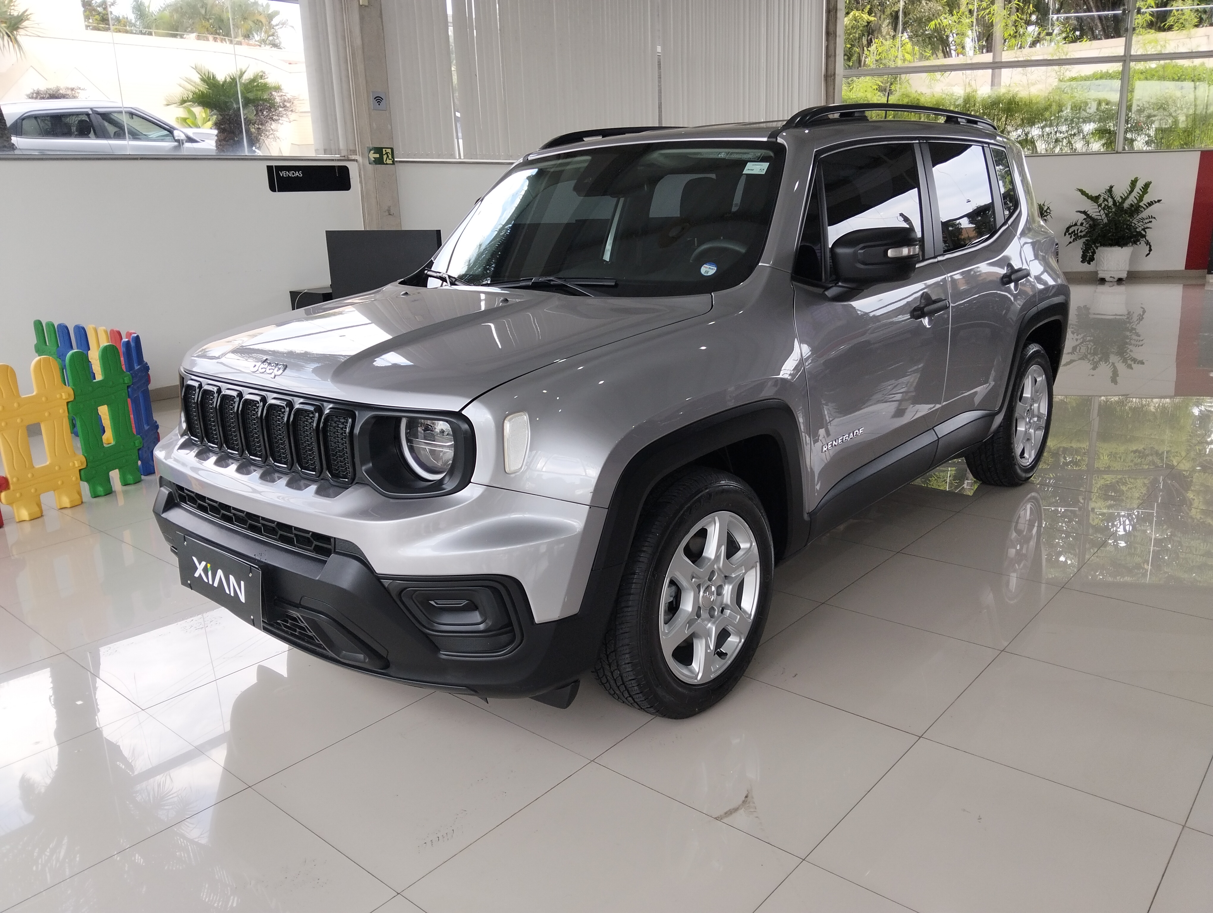 RENEGADE 1.3 T270 TURBO FLEX LONGITUDE AT6