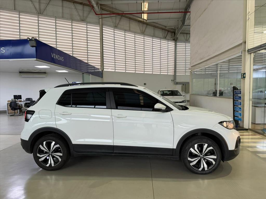 T-CROSS 1.0 200 TSI TOTAL FLEX AUTOMÁTICO1