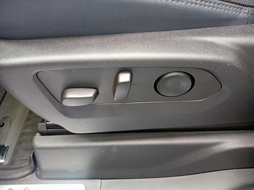 SILVERADO 5.3 V8 GASOLINA 1500 HIGH COUNTRY 4X4 AUTOMÁTICO12