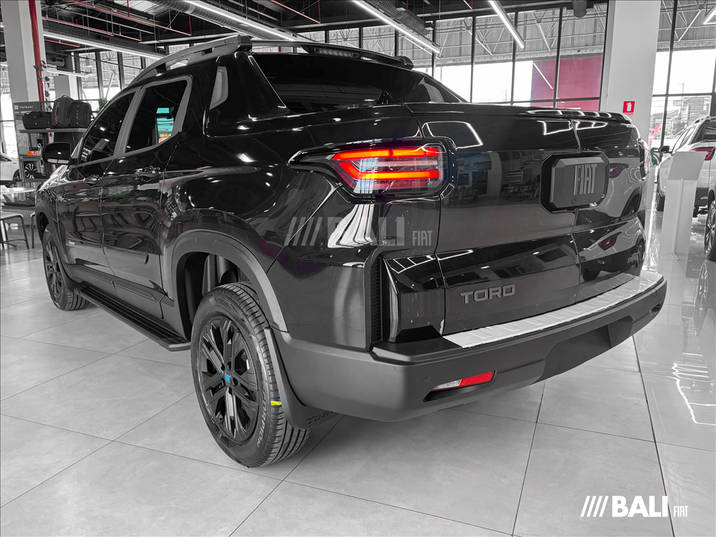 TORO 1.3 TURBO 270 FLEX ULTRA AT64