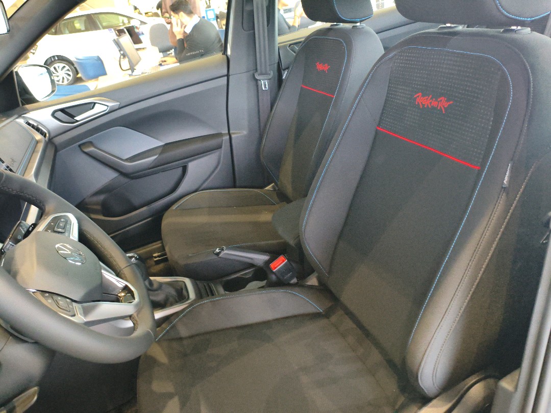 T-CROSS 1.0 200 TSI TOTAL FLEX AUTOMÁTICO4