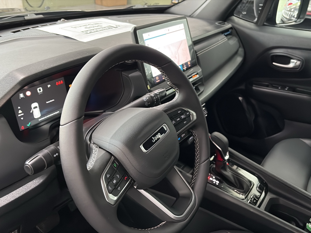 RENEGADE 1.3 T270 TURBO MHEV LONGITUDE AT67