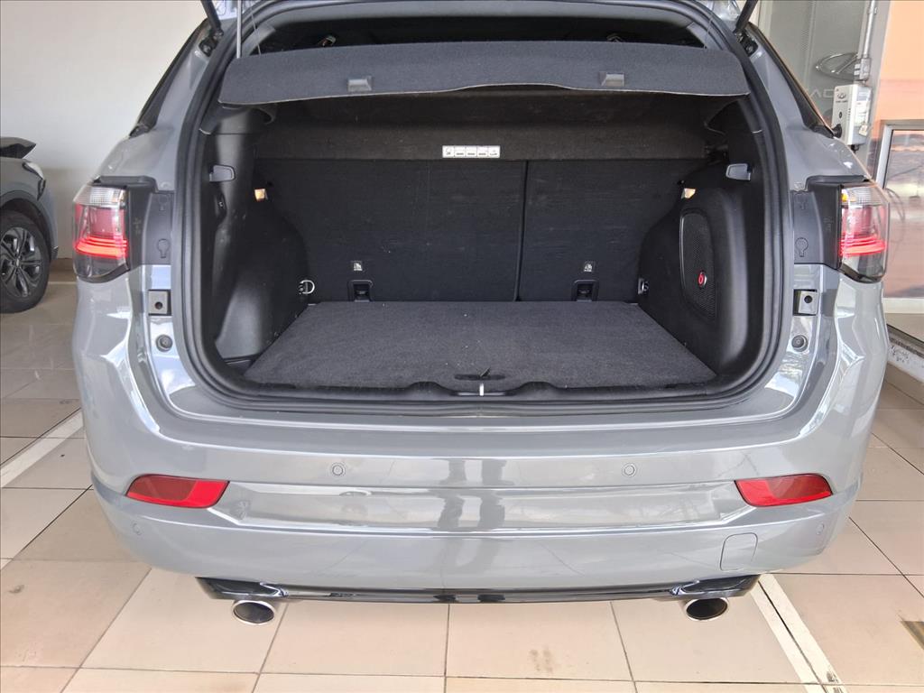 COMPASS 2.0 HURRICANE 4 TURBO GASOLINA BLACKHAWK AT96