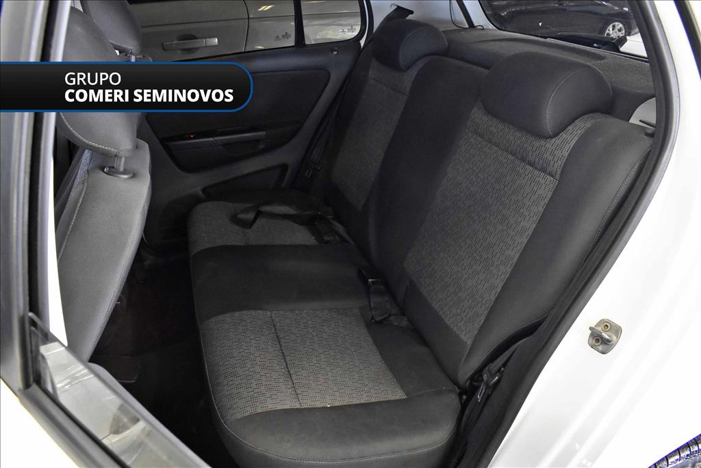 FOX 1.6 MI 8V FLEX 4P MANUAL