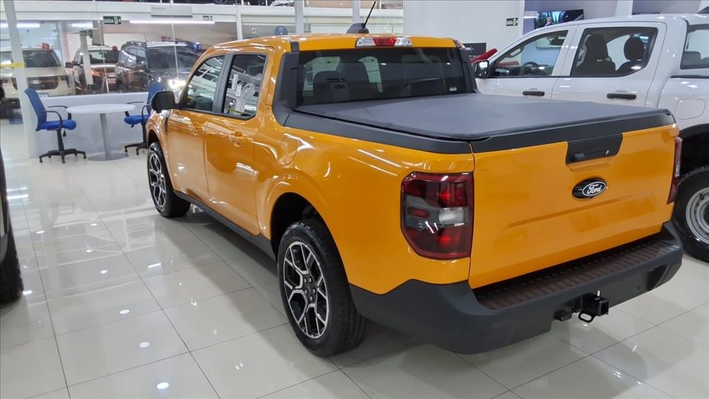 Ford-MAVERICK-2.5 HYBRID LARIAT e-CVT