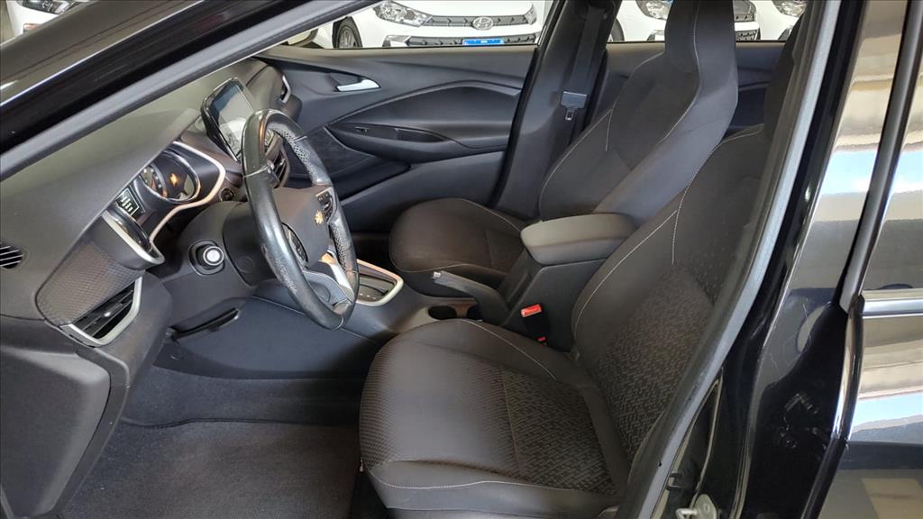 GM - Chevrolet-ONIX PLUS-1.0 TURBO FLEX LTZ AUTOMÁTICO