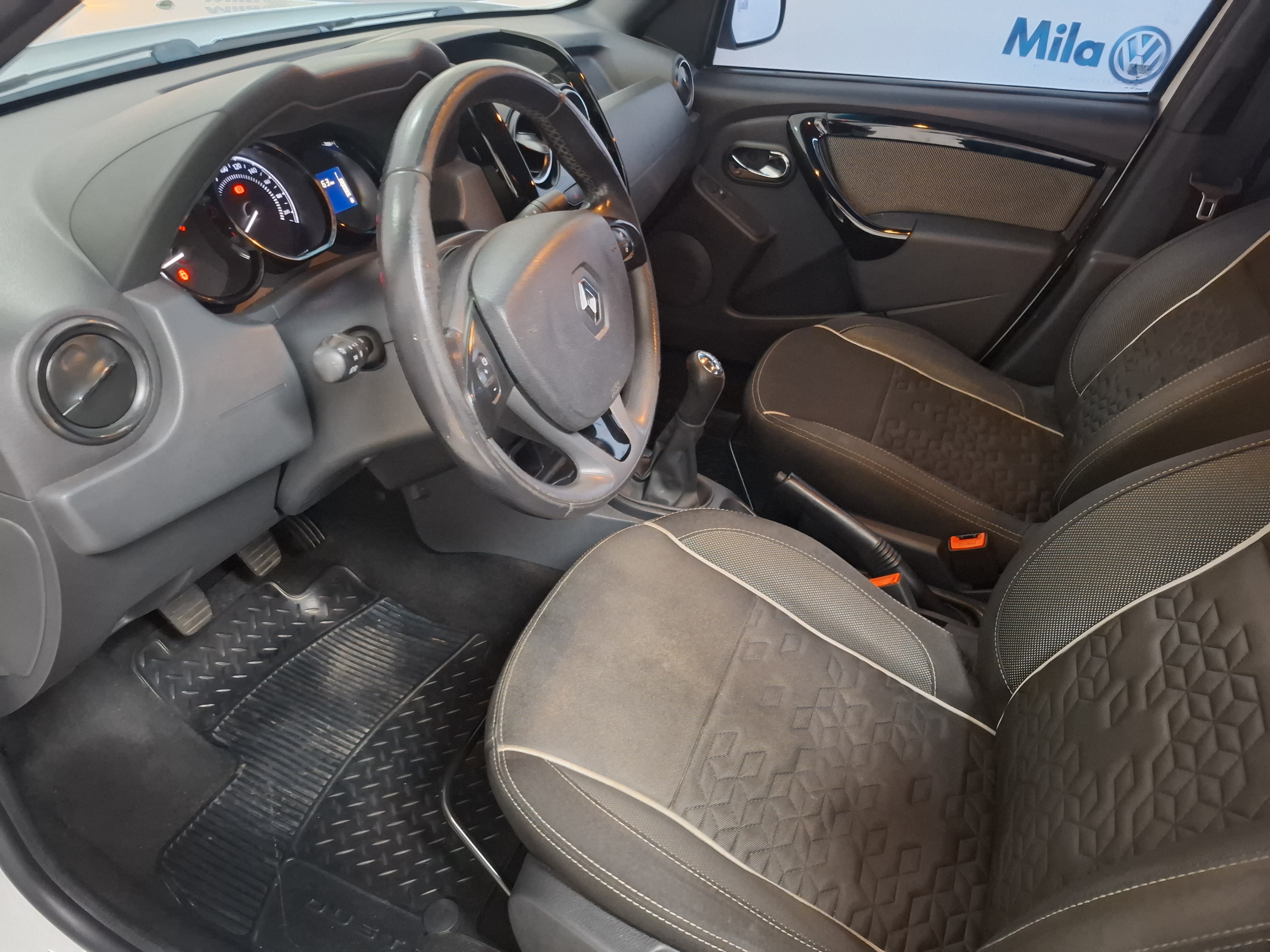 DUSTER OROCH 1.6 16V SCE FLEX DYNAMIQUE MANUAL6