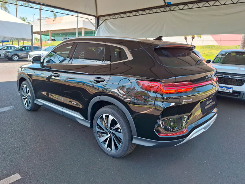 SONG PLUS PREMIUM 1.5 DM-I TURBO HÍBRIDO AWD AUTOMÁTICO6