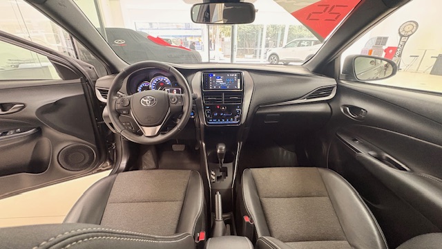 Toyota-YARIS-1.5 16V FLEX XS MULTIDRIVE