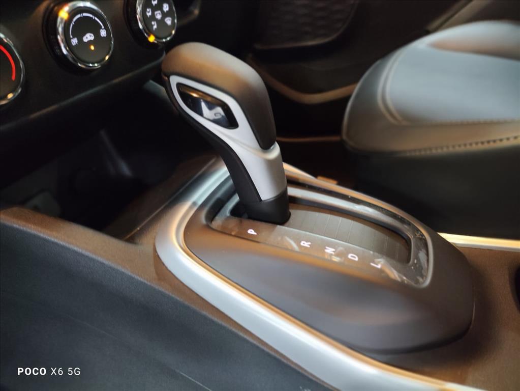 TRACKER 1.0 TURBO FLEX LTZ AUTOMÁTICO17