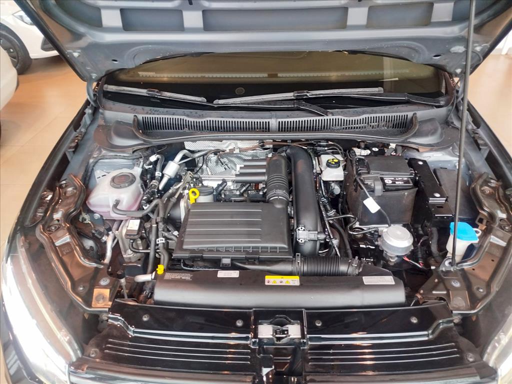 VIRTUS 1.4 250 TSI EXCLUSIVE AUTOMÁTICO19