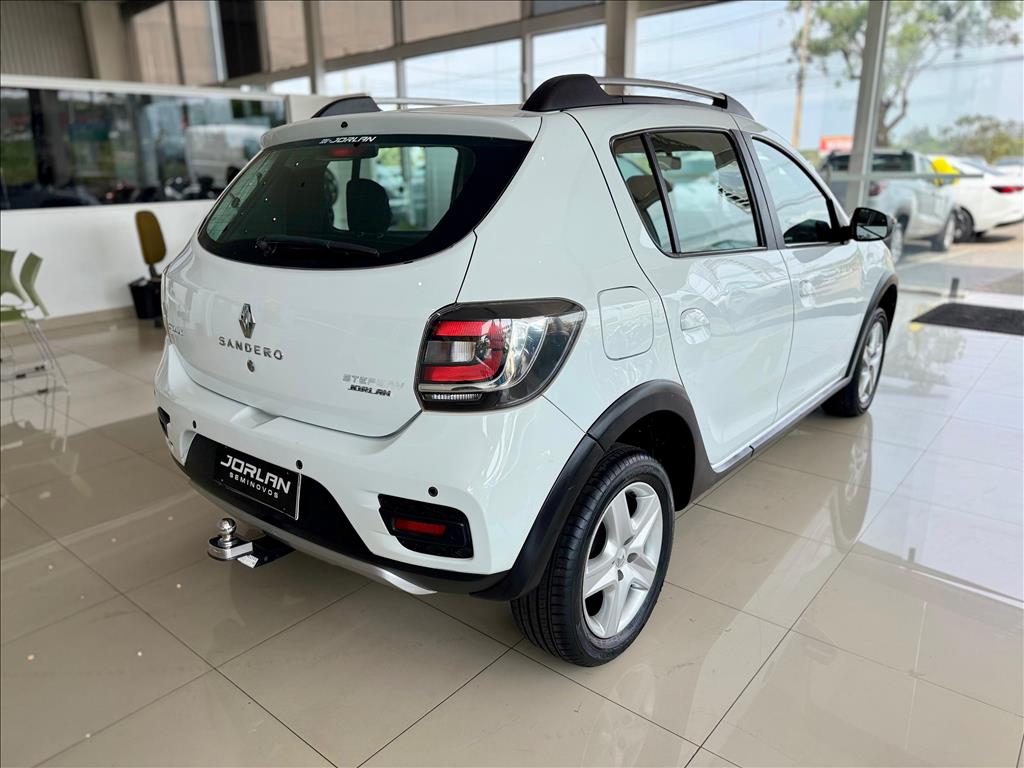 SANDERO 1.6 16V SCE FLEX STEPWAY EXPRESSION MANUAL6