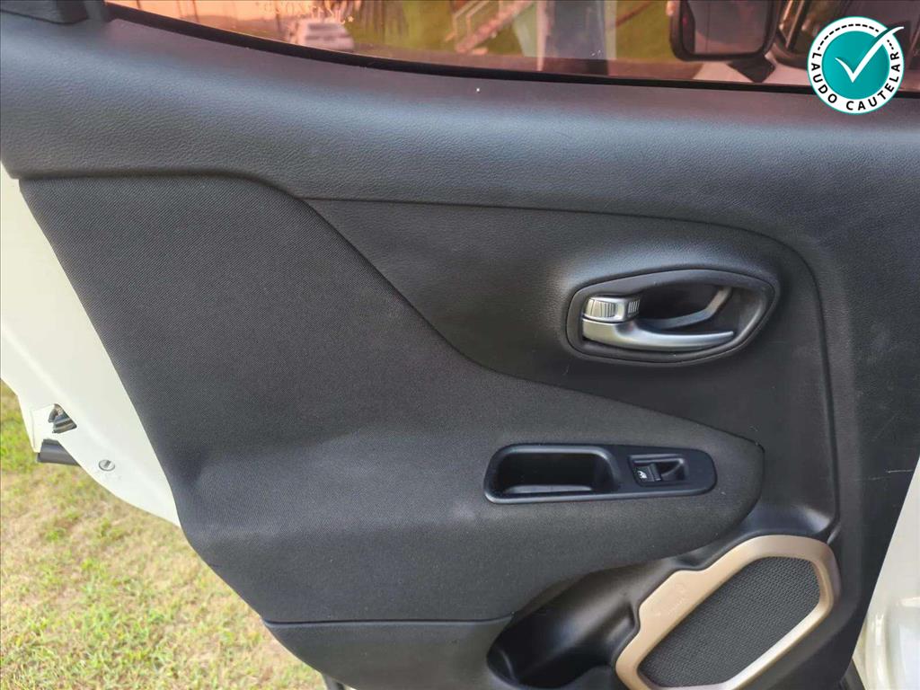 RENEGADE 1.8 16V FLEX 4P AUTOMÁTICO11