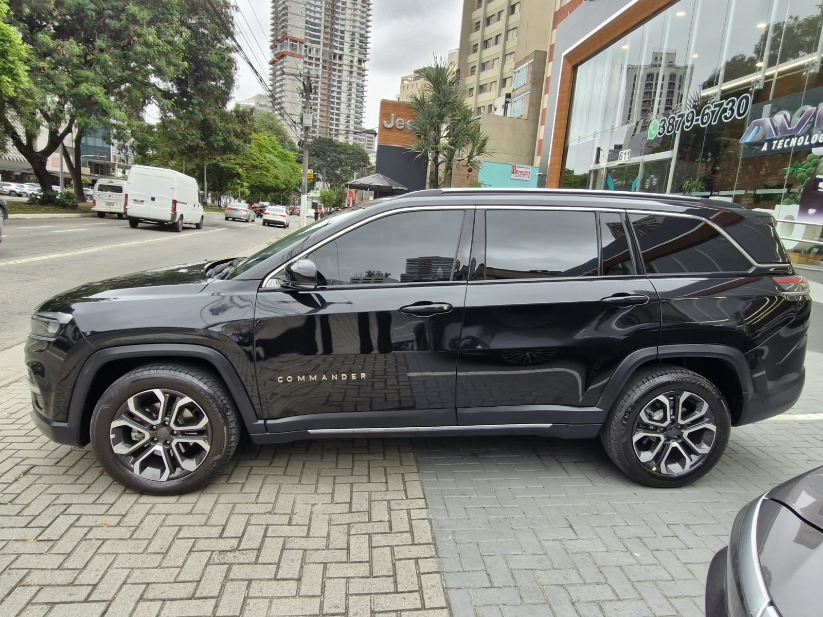 COMMANDER 1.3 T270 TURBO FLEX LIMITED AT67
