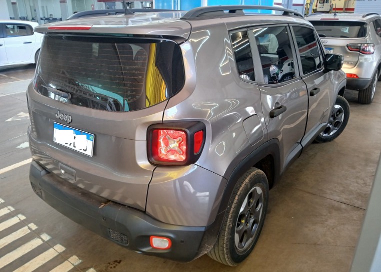 RENEGADE 1.8 16V FLEX 4P AUTOMÁTICO2