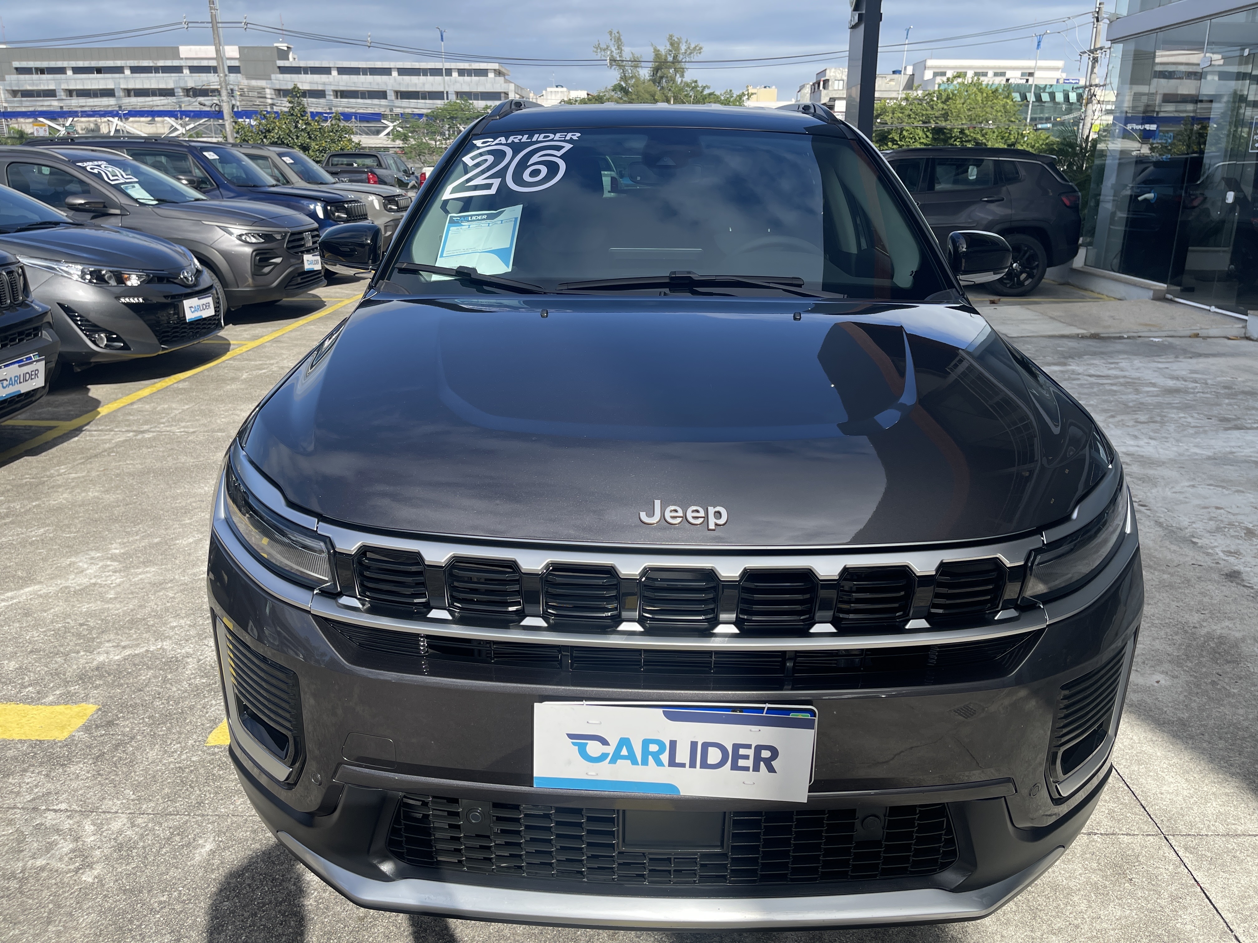 COMMANDER 1.3 T270 TURBO FLEX LIMITED AT6
