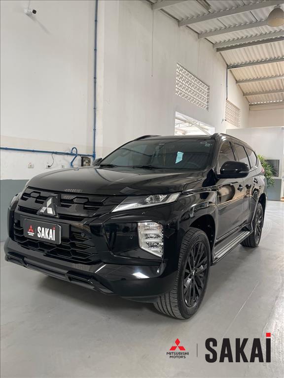 Mitsubishi-PAJERO SPORT-2.4 16V MIVEC TURBO DIESEL LEGEND BLACK AWD AUTOMÁTICO