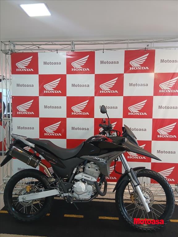 XRE 300 ABS8