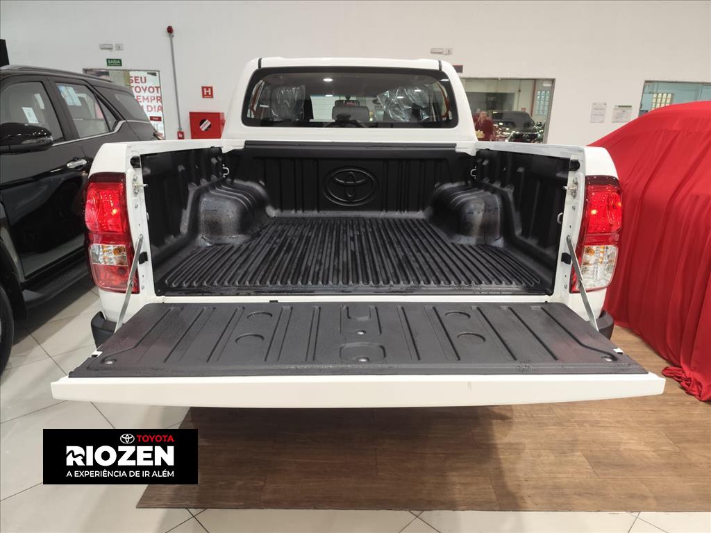 HILUX 2.8 D-4D TURBO DIESEL CD POWER PACK 4X4 AUTOMÁTICO4