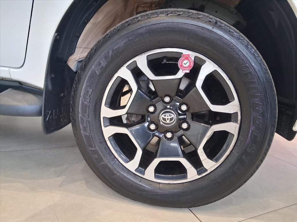 HILUX 2.8 D-4D TURBO DIESEL CD SRV 4X4 AUTOMÁTICO13