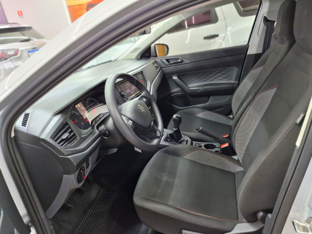 POLO 1.0 MPI TRACK MANUAL7