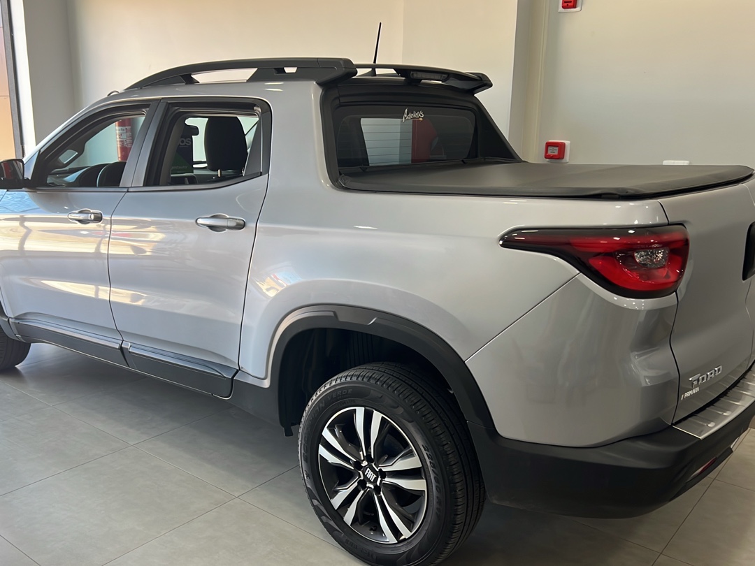 TORO 1.3 TURBO 270 FLEX FREEDOM AT62