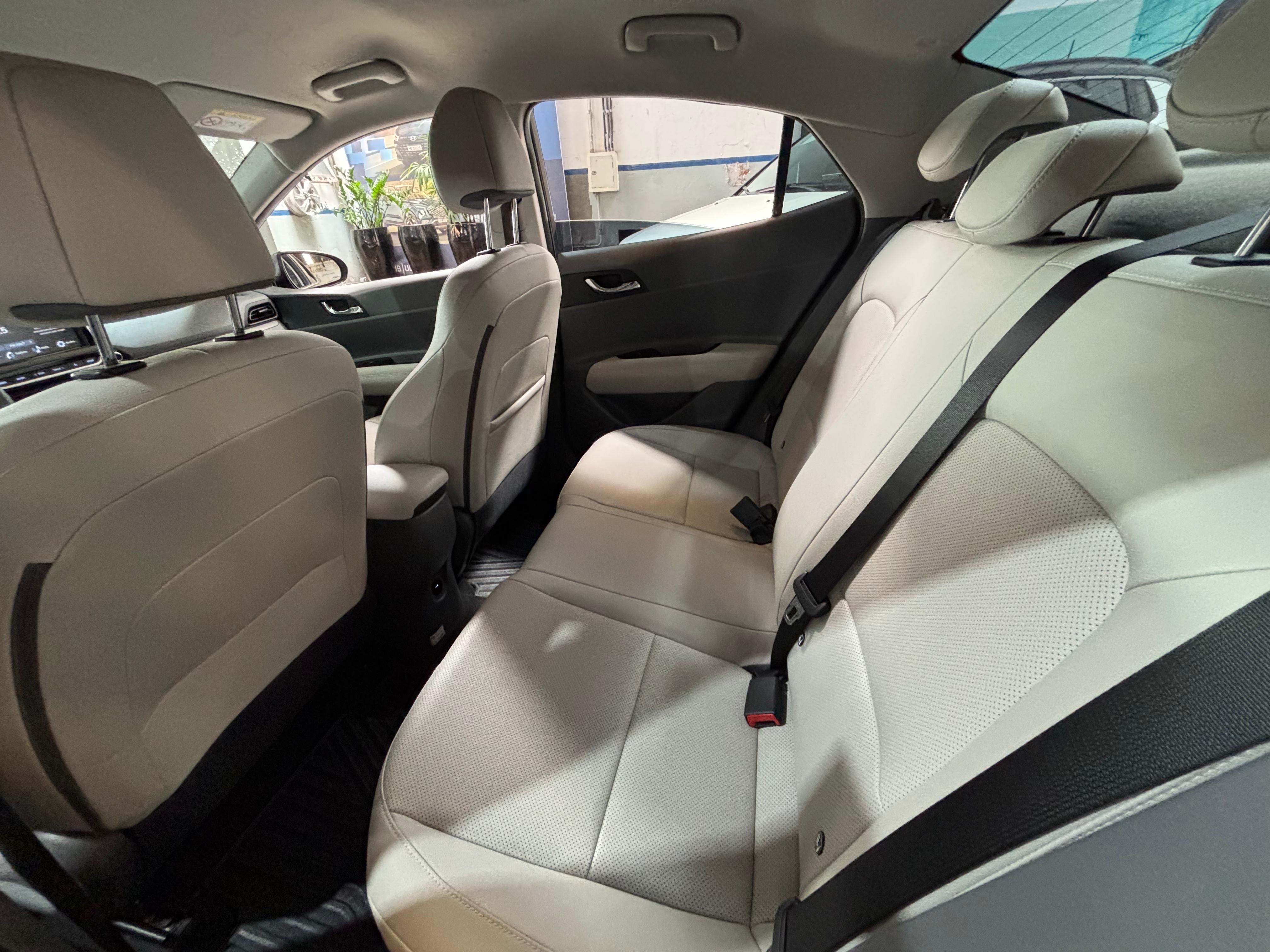 Hyundai-HB20-1.0 TGDI FLEX PLATINUM SAFETY AUTOMÁTICO