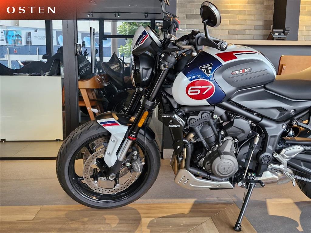 TRIUMPH-TRIDENT-660 TRIPLE TRIBUTE EDITION