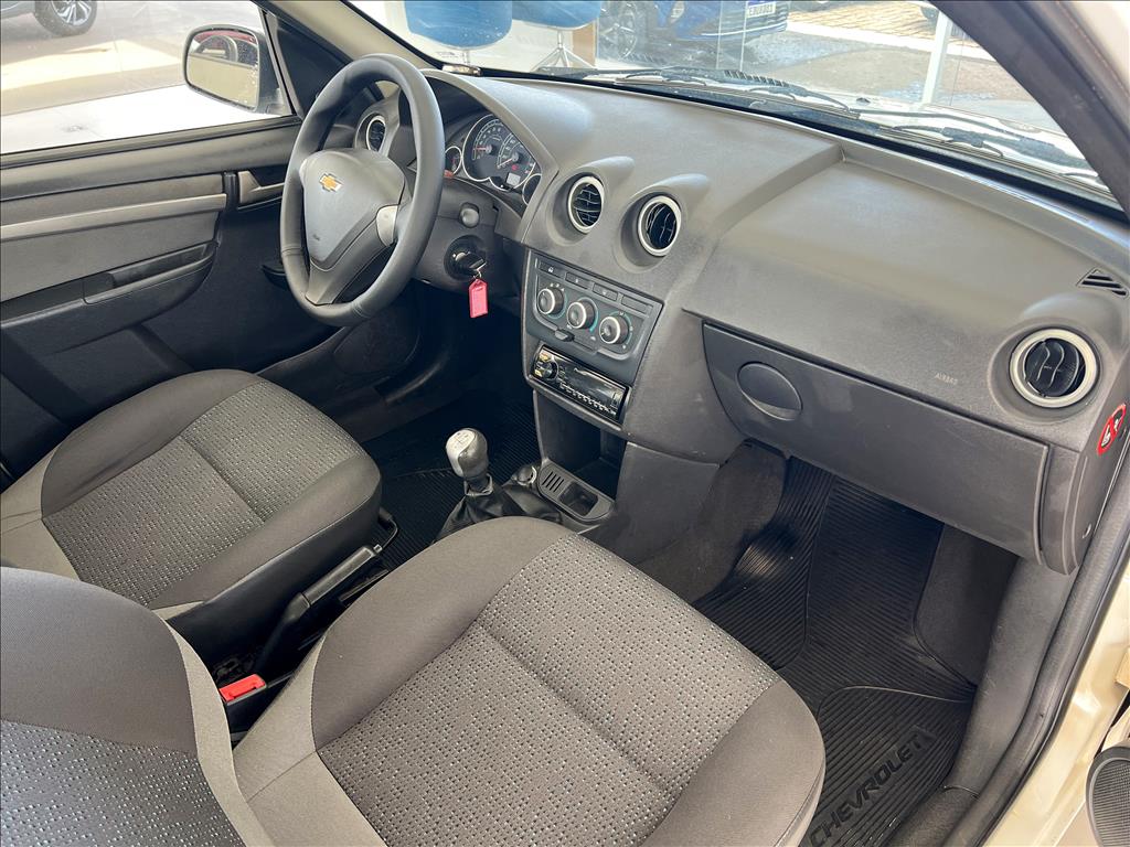 CELTA 1.0 MPFI LT 8V FLEX 4P MANUAL11