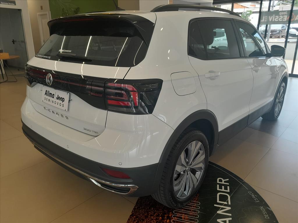 T-CROSS 1.0 200 TSI TOTAL FLEX COMFORTLINE AUTOMÁTICO4