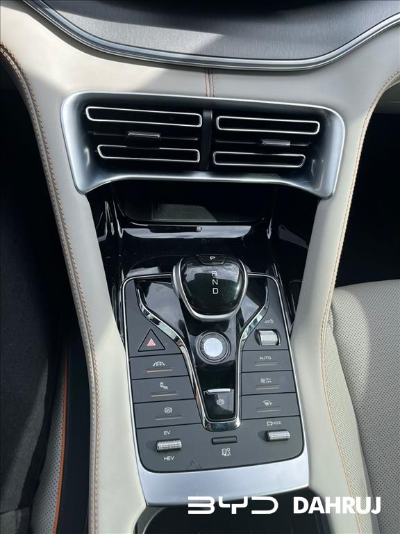 SONG PLUS 1.5 DM-I HÍBRIDO AUTOMÁTICO6