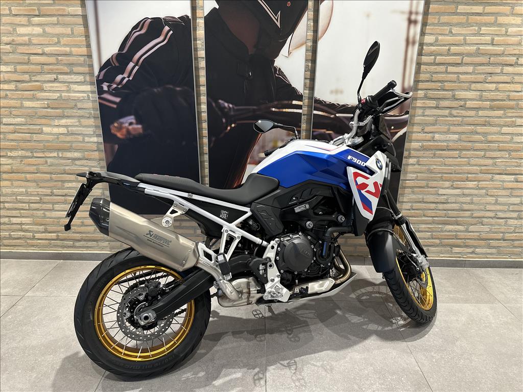 BMW Motorrad-F-900 GS TROPHY