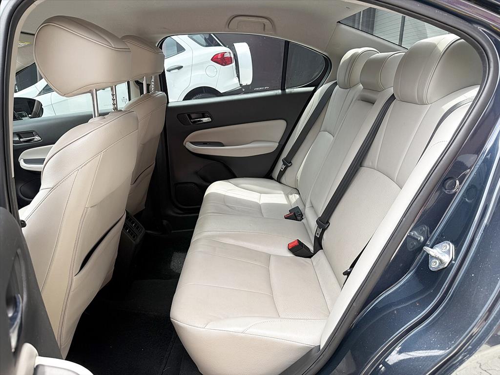 Honda City - 1.5 i-VTEC FLEX TOURING CVT