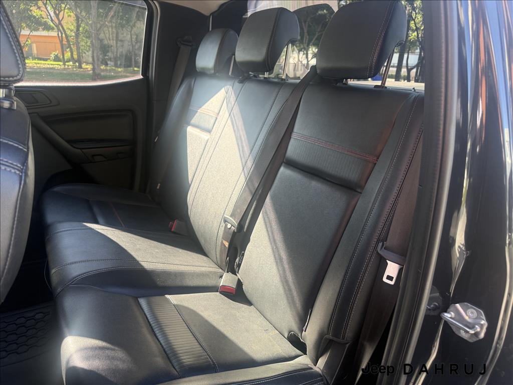 RANGER 2.2 BLACK 4X2 CD 16V DIESEL 4P AUTOMÁTICO10
