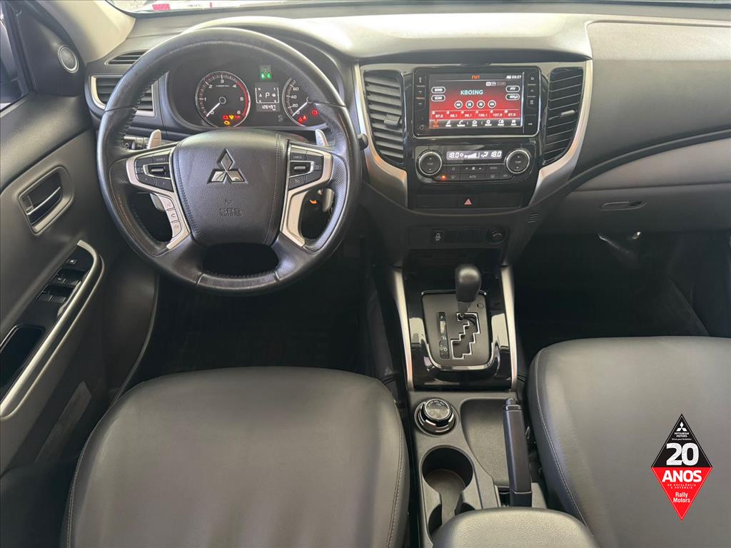 Mitsubishi-L200 TRITON-2.4 16V TURBO DIESEL SPORT HPE CD 4P 4X4 AUTOMÁTICO