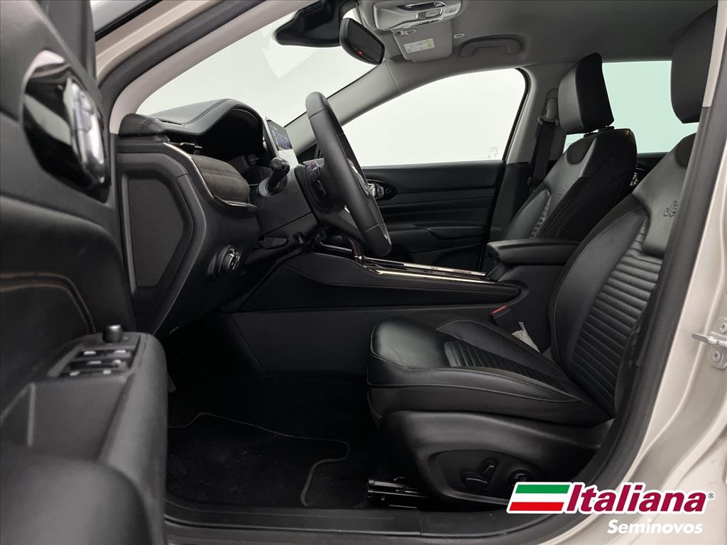 COMMANDER 1.3 T270 TURBO FLEX LIMITED AT6