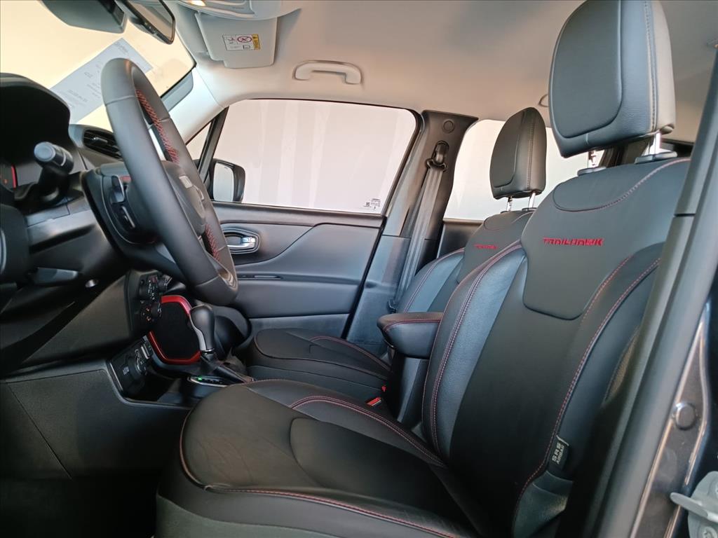 RENEGADE 1.3 T270 TURBO FLEX TRAILHAWK 4X4 AT94