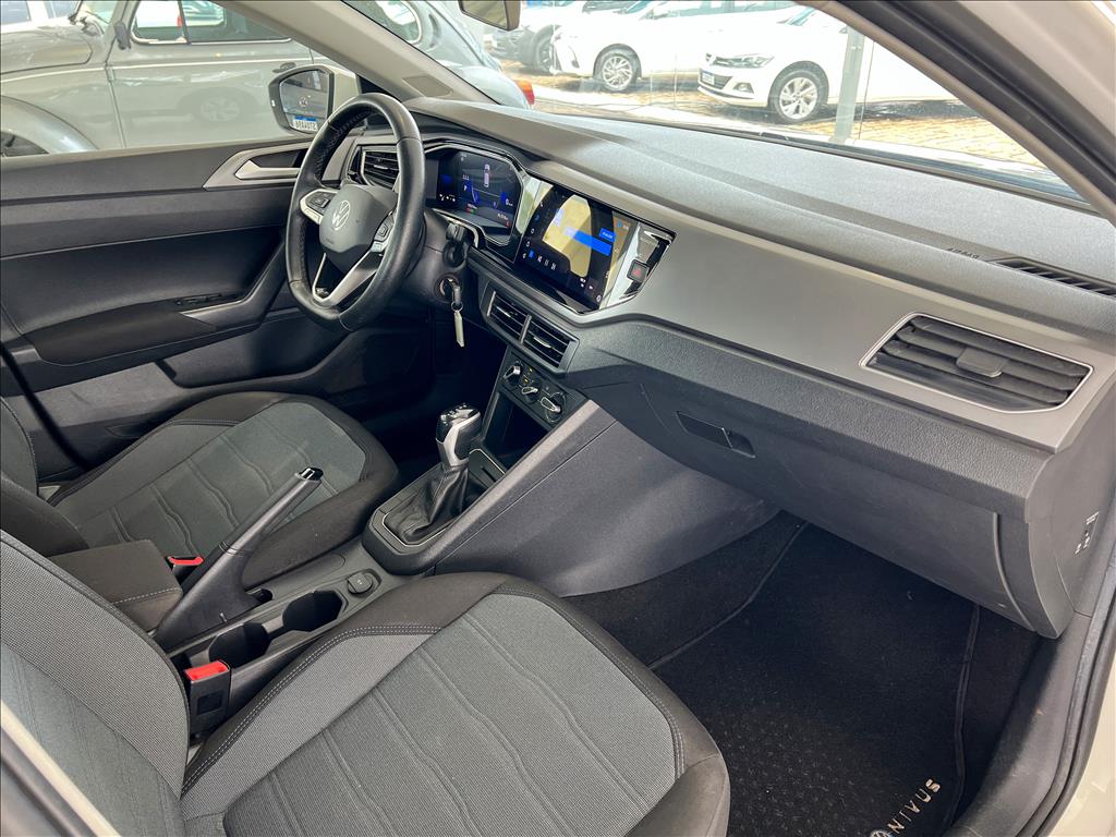 NIVUS 1.0 200 TSI TOTAL FLEX COMFORTLINE AUTOMÁTICO13