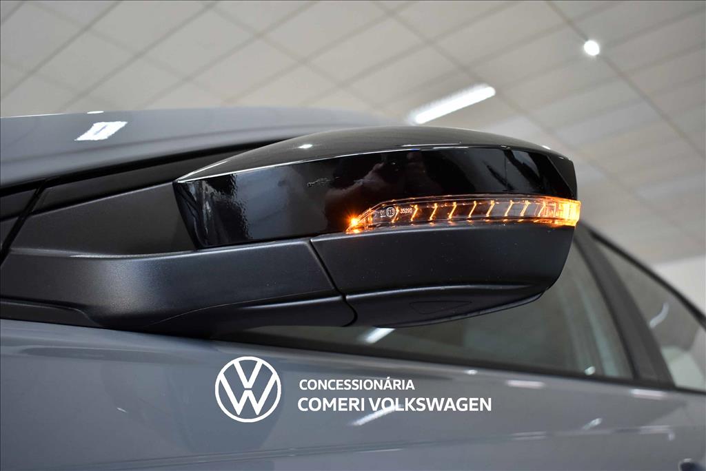 NIVUS 1.0 200 TSI TOTAL FLEX HIGHLINE AUTOMÁTICO13