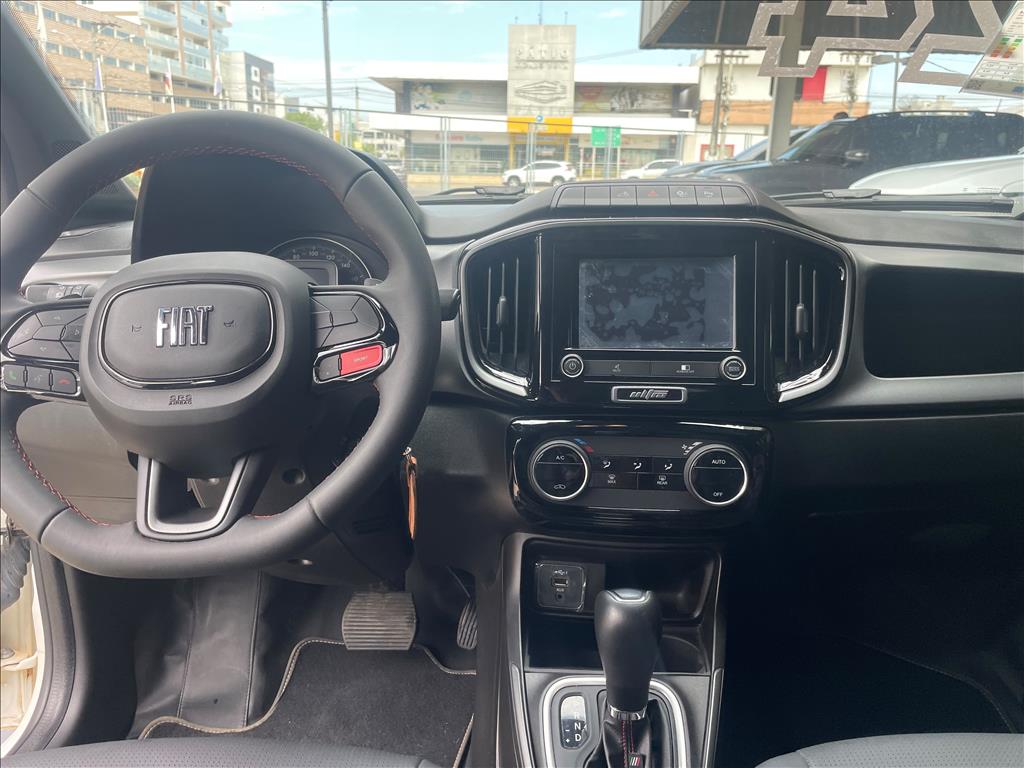 STRADA 1.0 TURBO 200 FLEX ULTRA CD CVT13