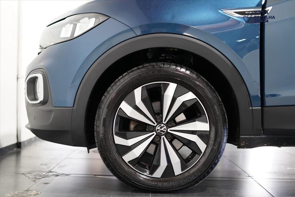 T-CROSS