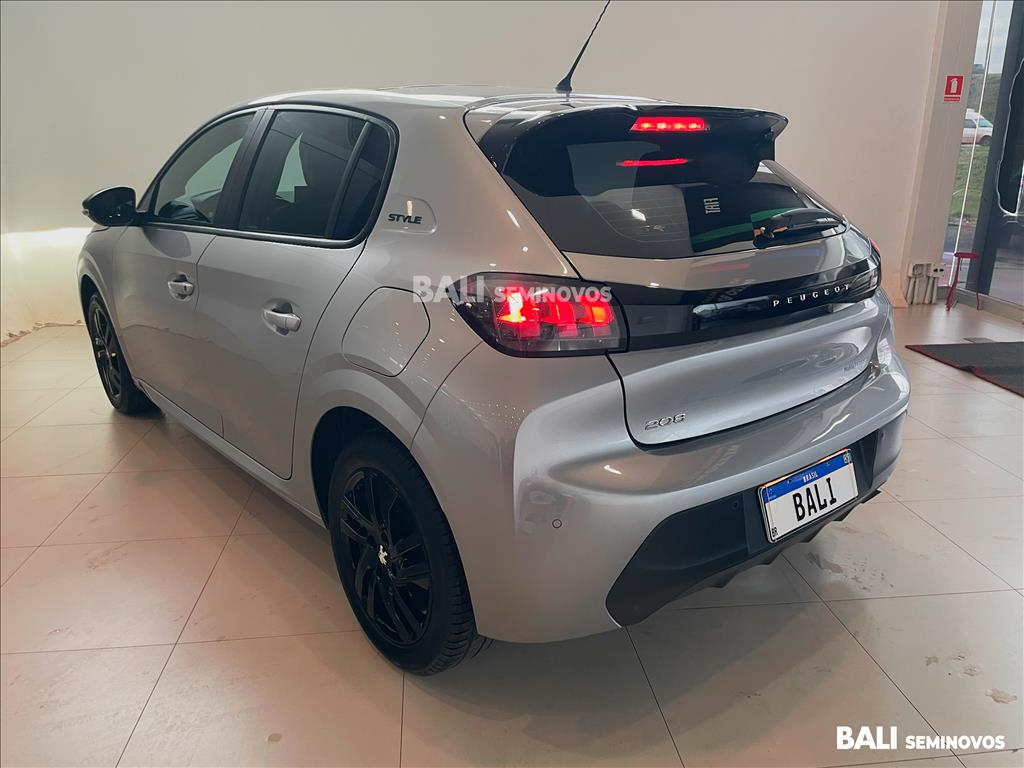 208 1.0 FIREFLY FLEX STYLE MANUAL6