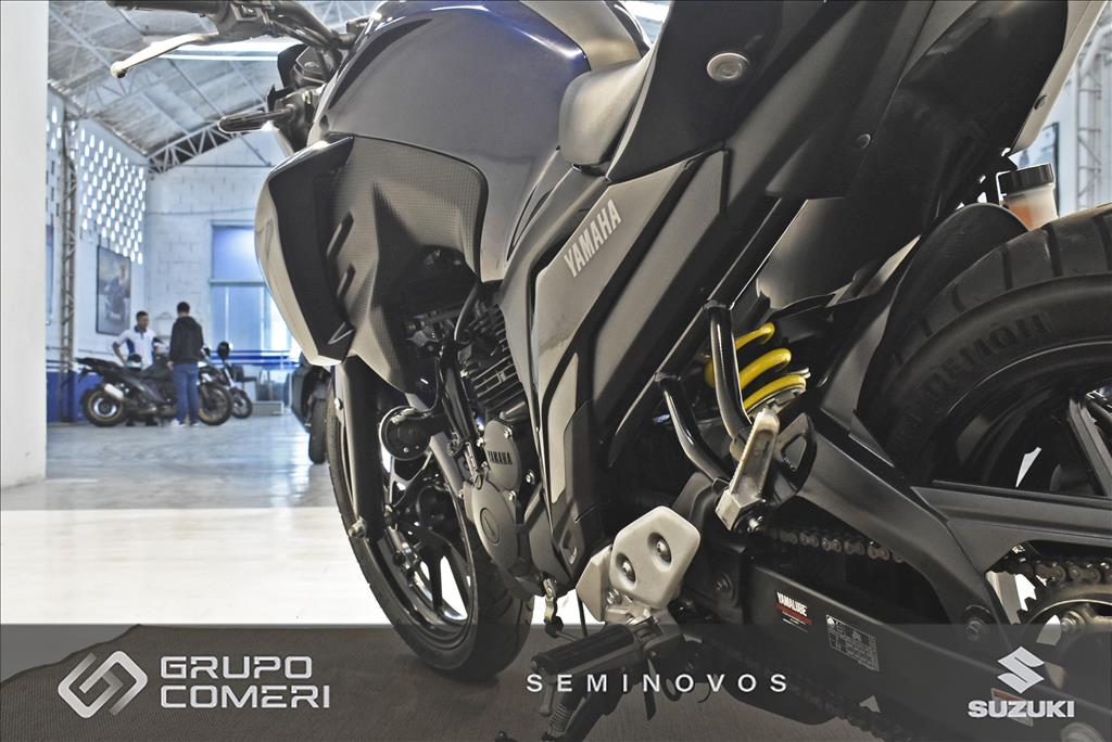 FAZER FZ25 CONNECTED ABS16