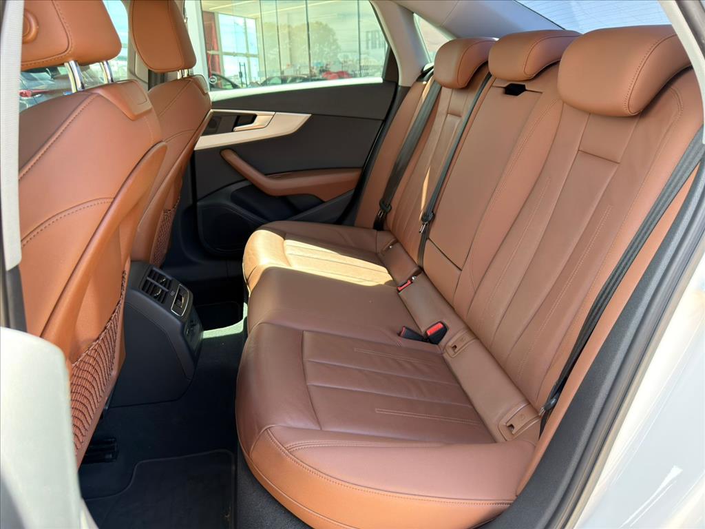 A4 2.0 TFSI GASOLINA PERFORMANCE BLACK S TRONIC8