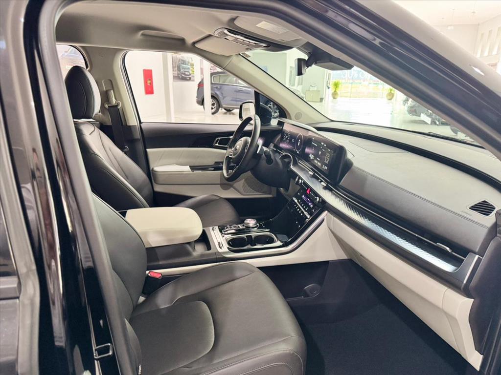 CARNIVAL 3.5 V6 GASOLINA EX AUTOMATICO4