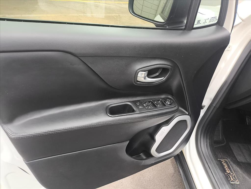 RENEGADE 1.8 16V FLEX SPORT 4P AUTOMÁTICO12